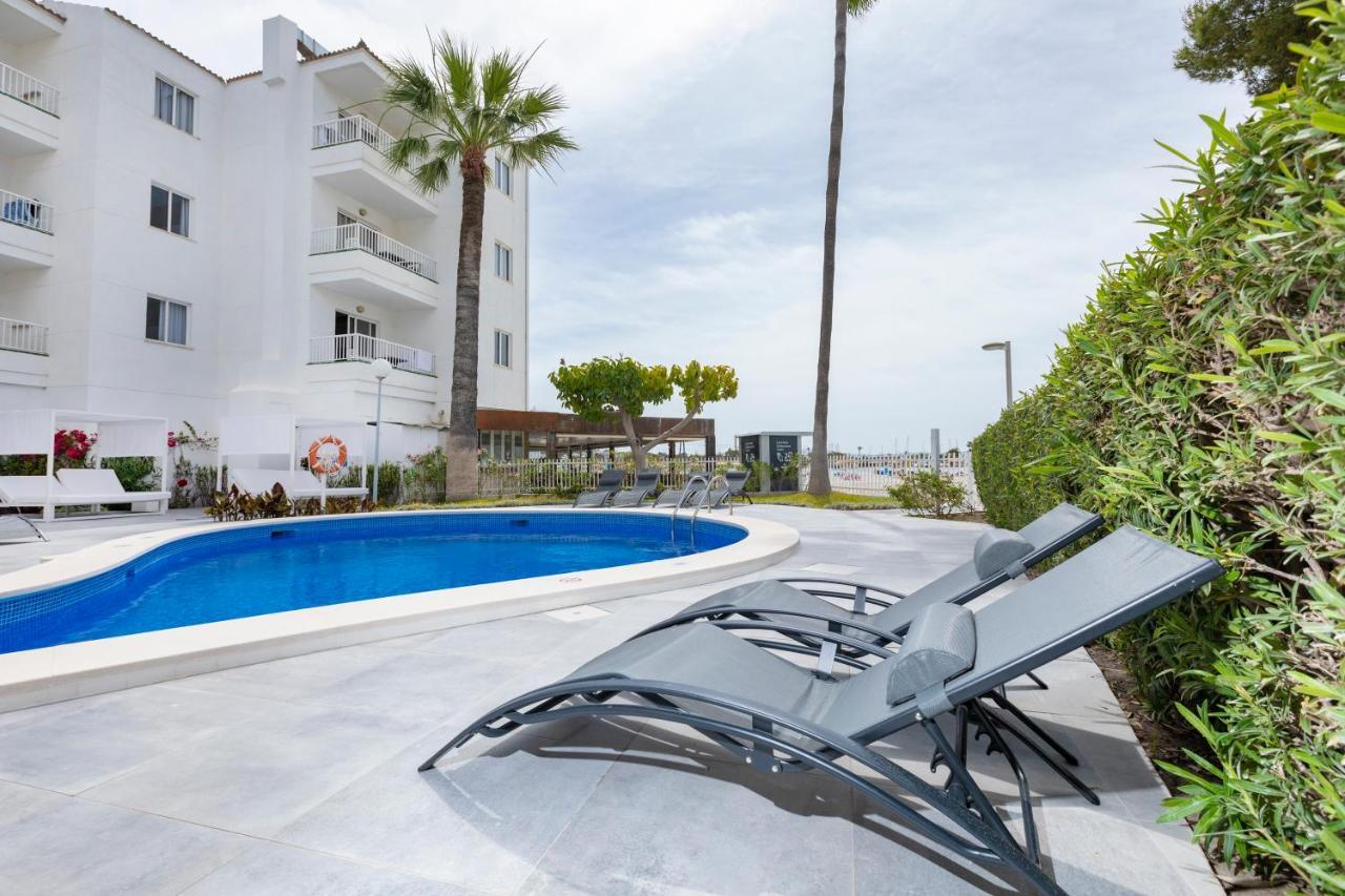 Sand Beach Apartments Port de Alcudia  Екстер'єр фото