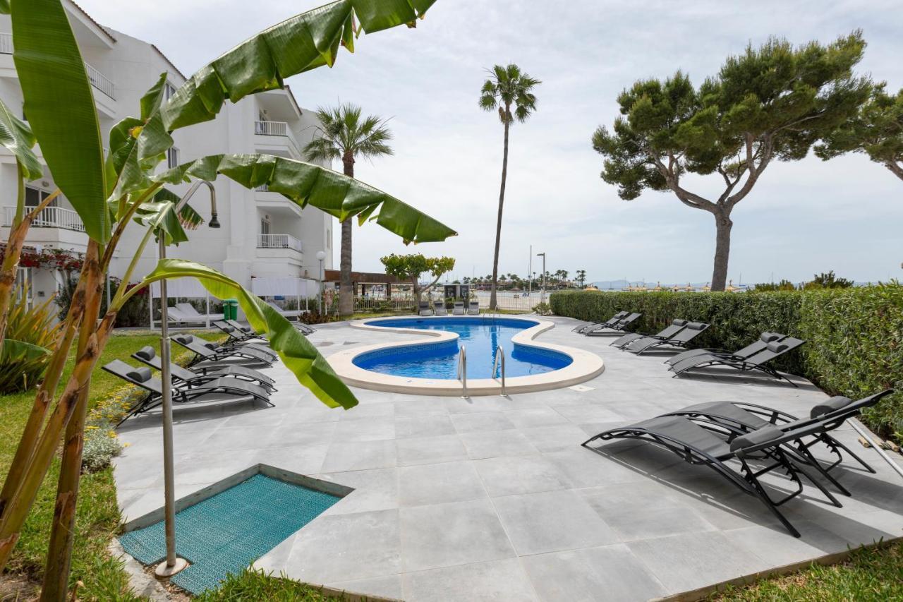 Sand Beach Apartments Port de Alcudia  Екстер'єр фото